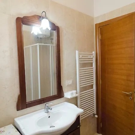 別荘 Dimora Alfas *