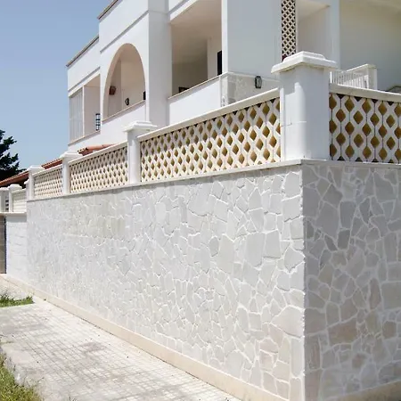 別荘 Dimora Alfas *